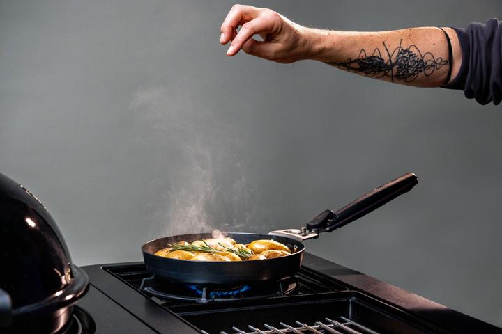Actual product image Outdoorchef Pan