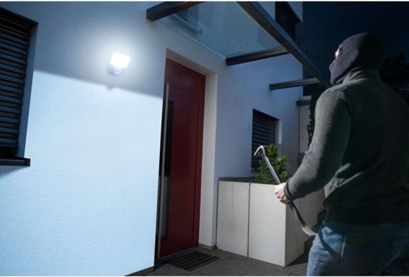 Immagine prodotto Brennenstuhl WF 2050 P (2400 lm, IP54)