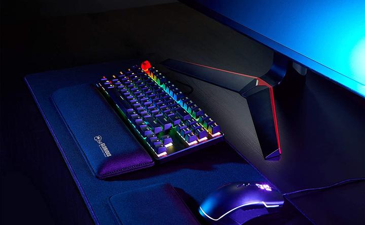 Produktbild Glorious PC Gaming Race Extended Pro (Wide)