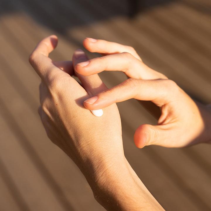 Actual product image Panier des Sens Almond hand cream (30 ml)