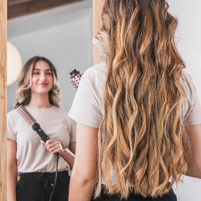 Image du produit Cecotec Bamba InstantCare Curly AirFlow Hair Straightening Brush 30mm Ceramic Coating Rotating Head