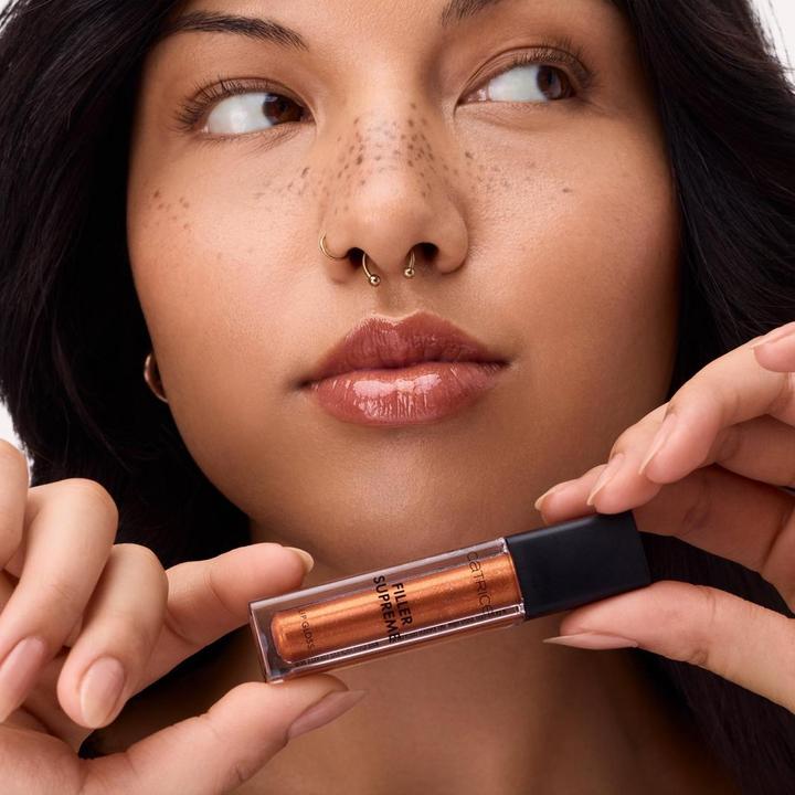 Actual product image Catrice Filler Supreme Lip Gloss (070 Golden Hour Flex)