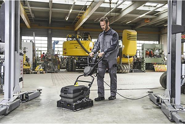 Produktbild Kärcher Professional BR40/10 C ADV (Scheuersaugmaschine)