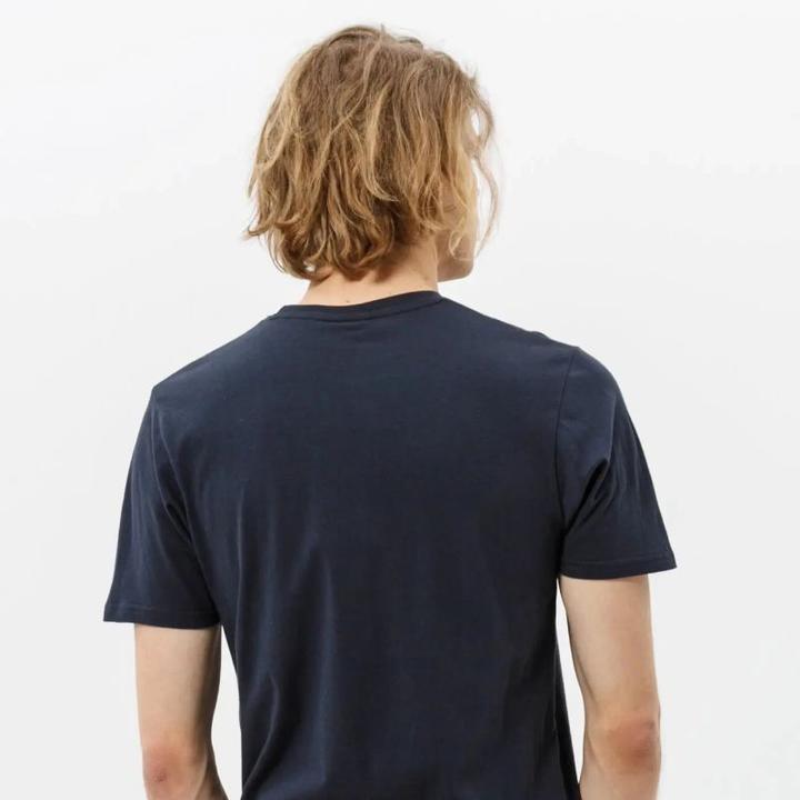 Actual product image Ellesse tee (M)
