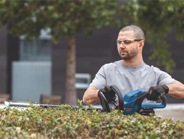 Immagine prodotto Bosch Professional Bosch GHE 18V-50 Professional Akku Heckenschere 18 V 50 cm Brushless + 2x Akku 5,0 Ah + Ladegerät (Tagliasiepi a batteria)