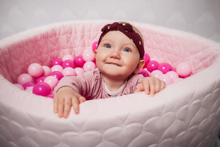 Actual product image Knorrtoys Ball pool soft - "Cosy heart rose" - 300 balls soft pink (approx. 6cm diameter)