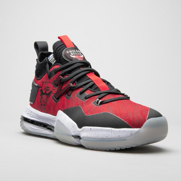Produktbild Tarmak Sportschuhe Basketball mittlerer Schaft Schnürung Mesh (44)