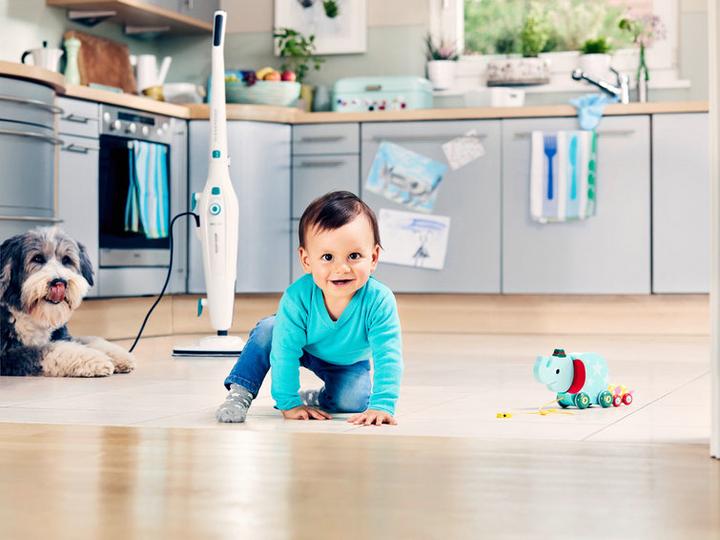 Actual product image Leifheit CleanTenso Upright Steam Cleaner (1200 W)