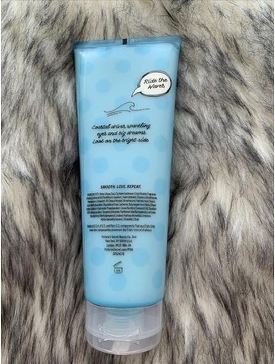 Produktbild Victoria's Secret Pink Cool And Bright Body Lotion 236ml (Körperlotion, 236 ml)