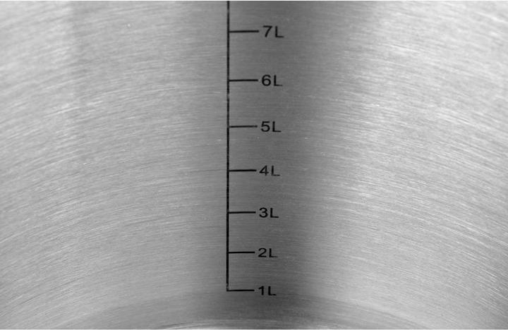 Immagine prodotto Yato Pentola In Acciaio Inox Alta Con Coperchio 28x28 17l (28 cm, Pentola, Acciaio inossidabile)