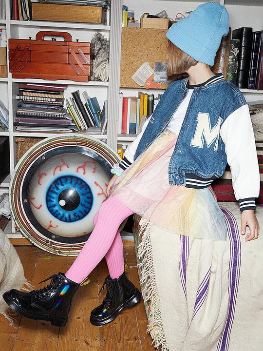 Actual product image Dr. Martens 1460 J (30)