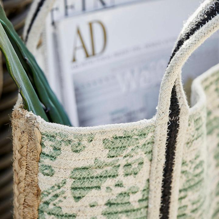 Actual product image Loberon Tasche Drancel grün