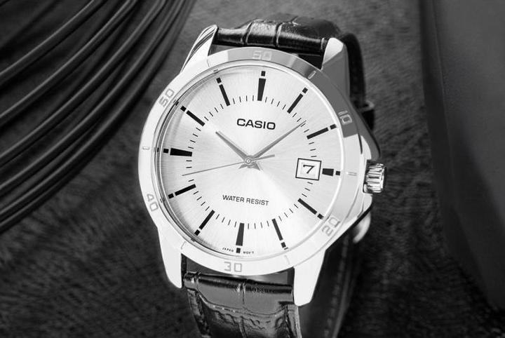 Immagine prodotto Casio MTP-V004L-7A (Orologio da polso analogico, 30 mm)