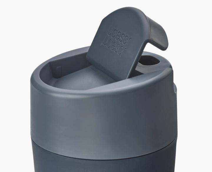 Produktbild Joseph Joseph Sipp Reisebecher mit Klappdeckel - 454 ml 16 fl. oz - Blau (0.45 l)