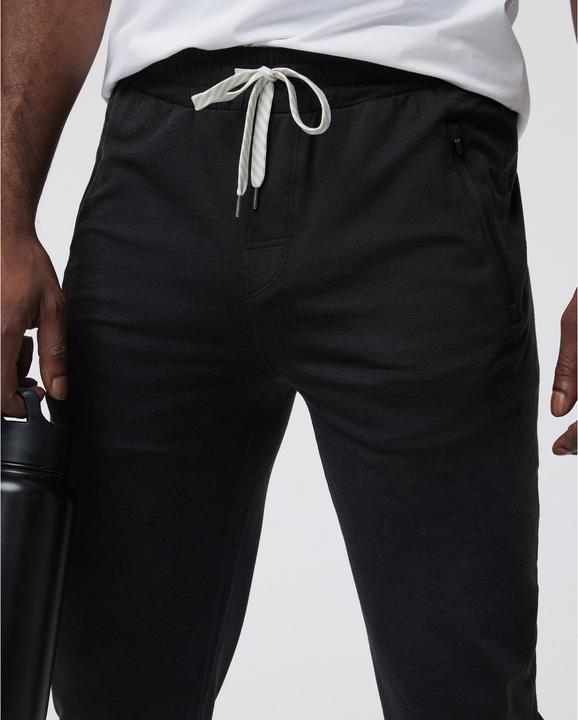 Actual product image Vuori Ponto Performance Jogger (M)