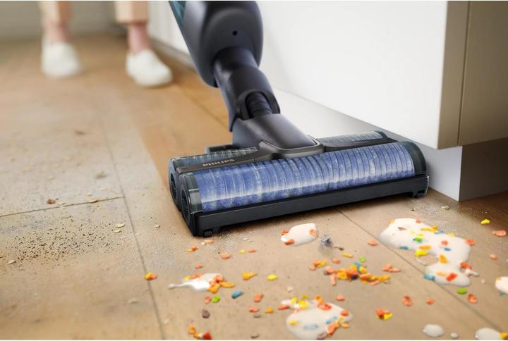 Actual product image Philips Aqua Trio 7000 XW7110/01 (Vacuuming + mopping)