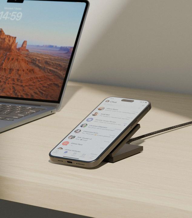 Actual product image Native Union Rise Solo Qi2 Wireless Charger Black (15 W)
