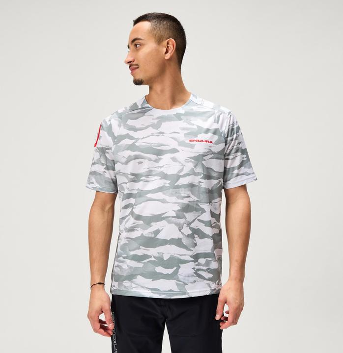Actual product image Endura Mountain Camo LTD (L)