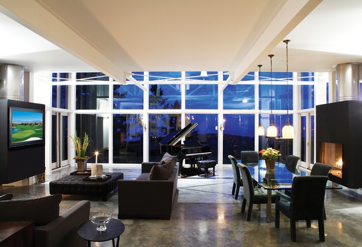 Actual product image Peerless SUF660P (Wall, 80", 68 kg)
