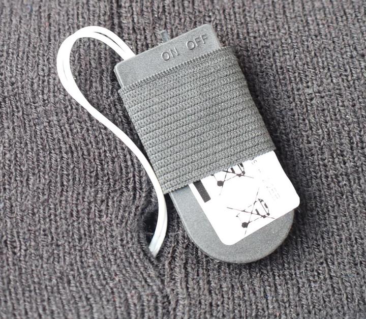 Produktbild Foco San Francisco 49ers - NFL - Pudelmütze (Beanie) mit blinkenden LEDs - Schwarz