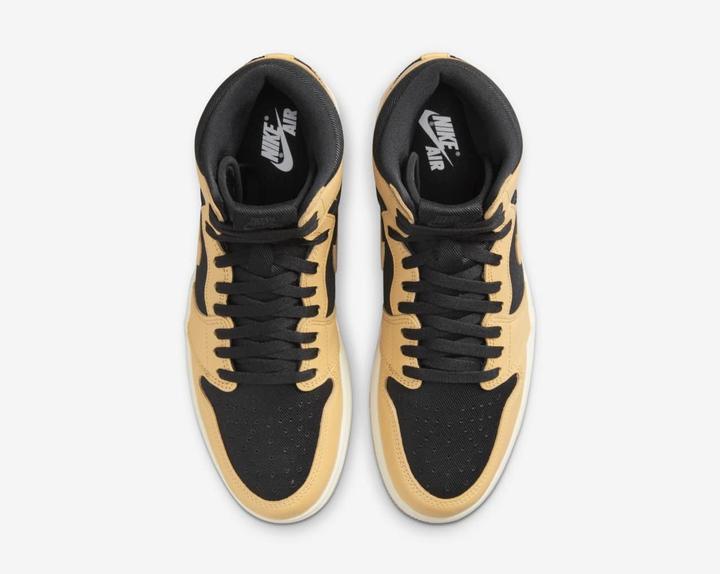 Immagine prodotto Jordan 1 Retro High OG Heirloom (41)