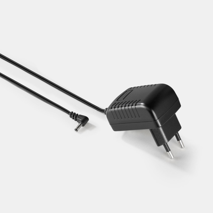 Actual product image Hama Black Line M