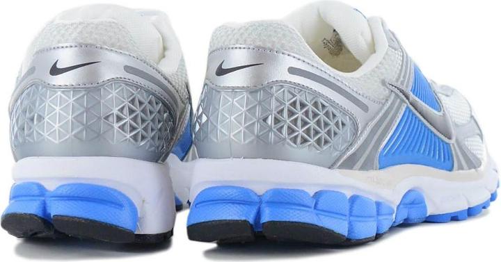 Produktbild Nike Zoom Vomero 5 (46)