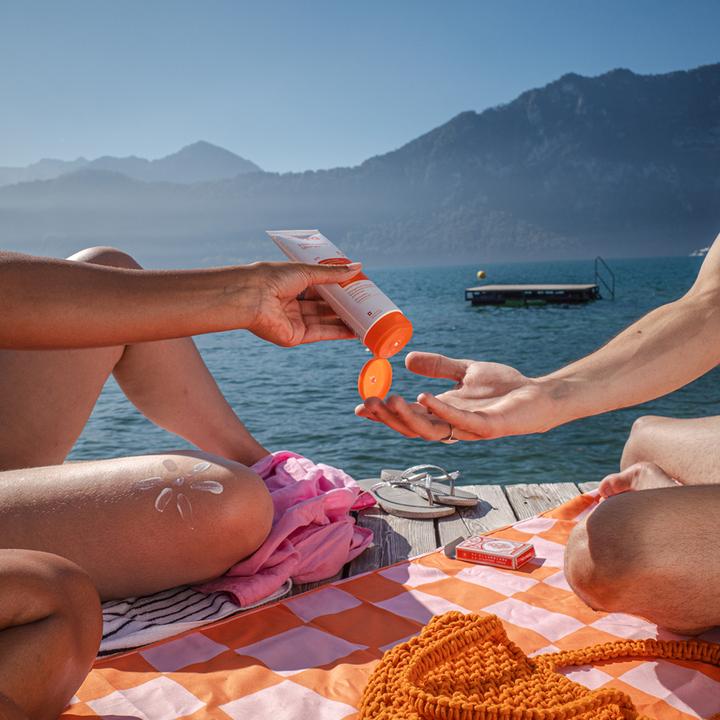 Produktbild Daylong Daylong™ Instant Protect & Ultra Care (Sonnenlotion, SPF 25, 236 ml)