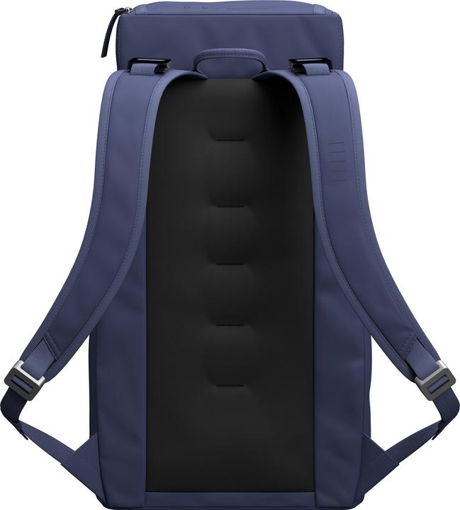 Actual product image D_b_ Hugger Backpack (25 l)