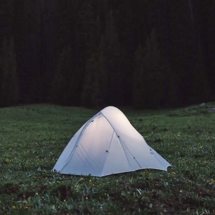 Productafbeelding Naturehike Cloud Up tent 2 ul 15d cnk2450ws017-maanrots grijs (Luifel, 2 personen)