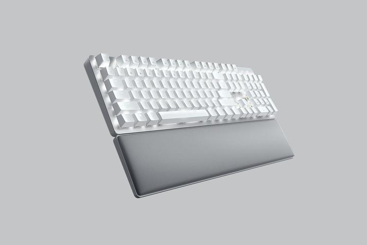 Actual product image Razer Pro Type Ultra (DE, Wireless, Cable)