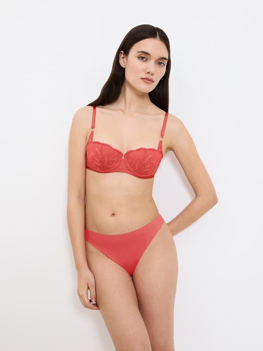 Produktbild Triumph String Red Label Smart Invisible (One Size, Einzelpack)