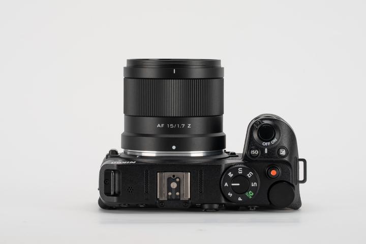 Produktbild Viltrox AF 15mm F/1.7 Sony E (Sony E, APS-C / DX)
