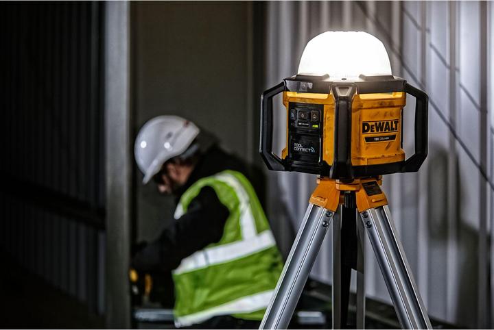 Actual product image DeWalt Construction site floodlight DCL074 (5000 lm)