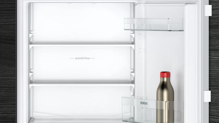 Actual product image Siemens iQ100, built-in fridge-freezer combination with bottom freezer compartment, 177.2 x 54.1 cm, flat (249 l)