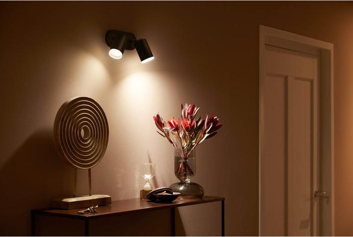 Actual product image Philips Hue Fugato (800 lm, GU10)