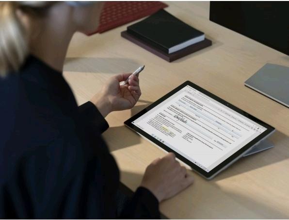 Immagine prodotto Microsoft Surface Pro 7 (12.30", 256 GB, Platino)