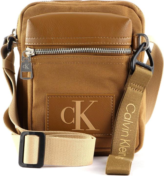 Immagine prodotto Calvin Klein CKJ Tagged Reporter18
