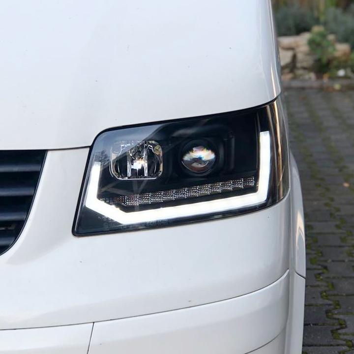 Produktbild Sonar Clothing VW T5 Multivan - Tagfahrlicht Scheinwerfer (Dynamic)