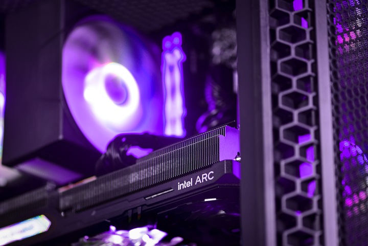 Immagine prodotto Action Actina 5500 (AMD Ryzen 5 5500U, 16 GB, 1000 GB, GeForce RTX 3060)