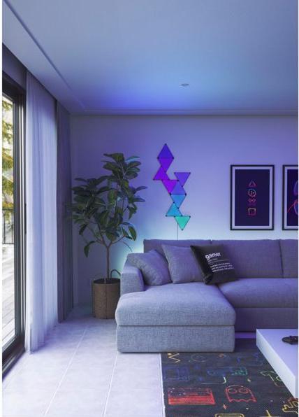 Actual product image Nanoleaf Shapes Ultra Black 9PK Starter