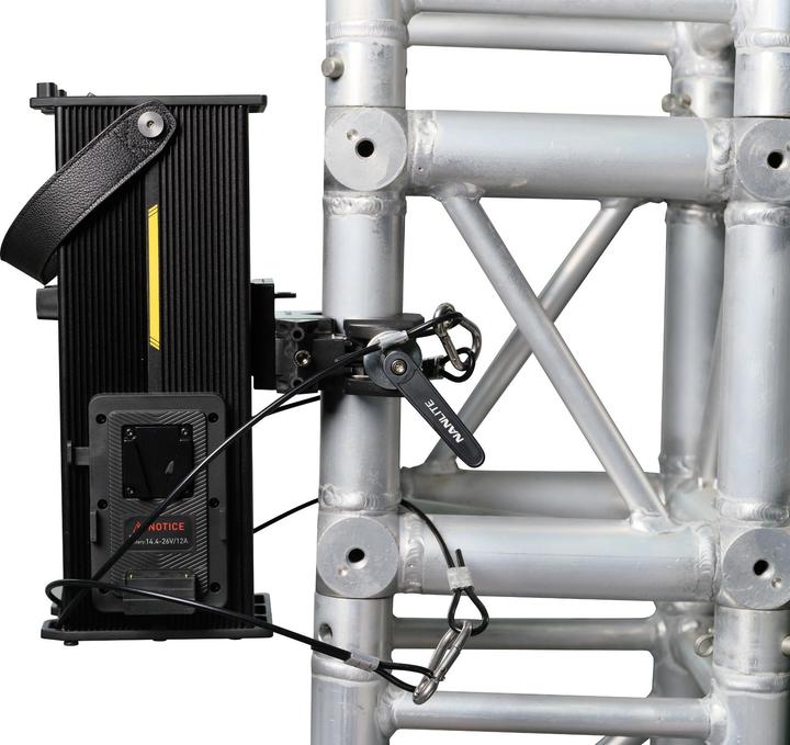 Produktbild Nanlite Super Clamp w/ Hook + Adjustable Handle 300II/BII 500II/BII (NL-AS-CP-QR-FZ)