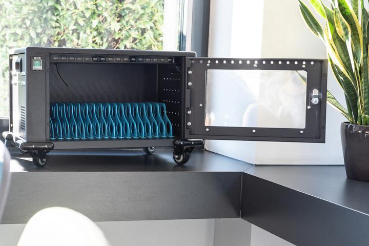 Produktbild Digitus Mobiler Ladeschrank, 14", USB-C, elektr. PIN Schl. 16 Ladestationen, Lüfter, 384 x 550 x 375 mm