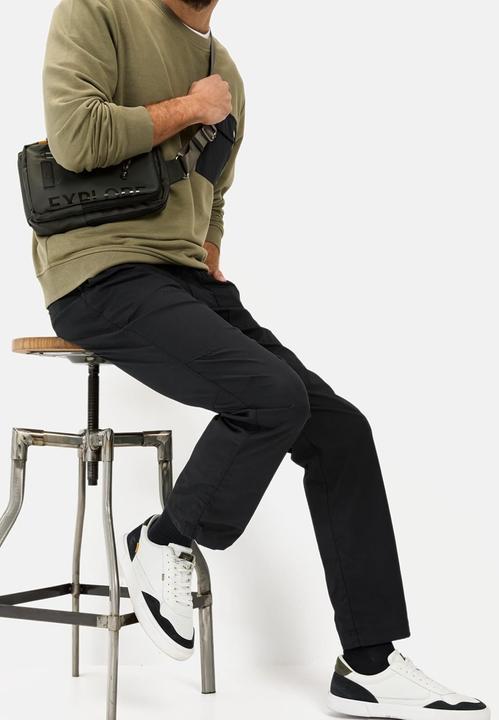 Actual product image Camel Active Leichte Chino im Relaxed Fit (35)