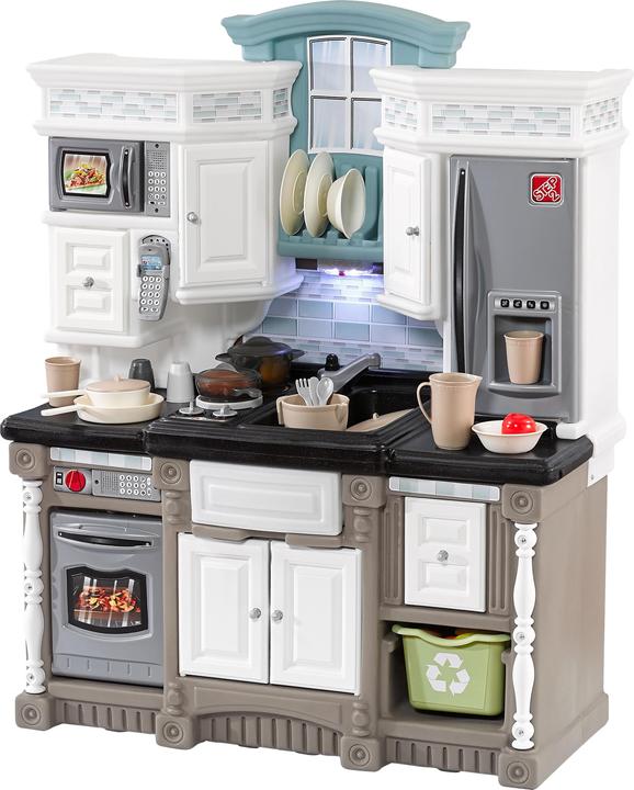 Actual product image Step2 Lifestyle Dream Kitchen