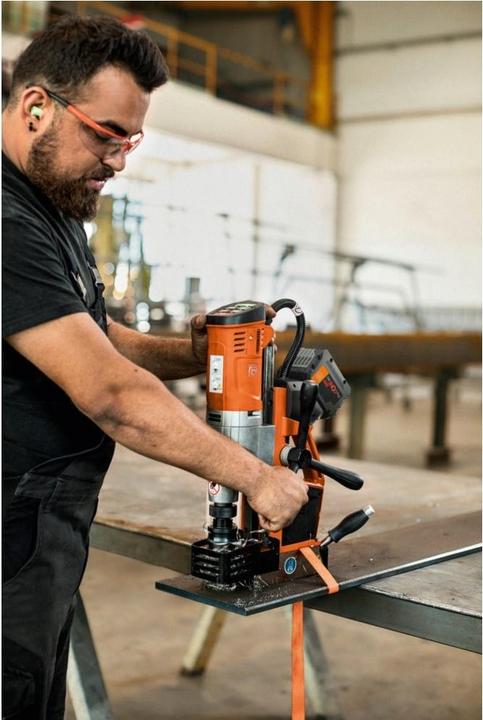 Produktbild Fein Akku-Universal-Magnet-Kernbohrmaschine bis 35 mm mit Anwenderset AKBU 35 PMQW 18 V AS Construc