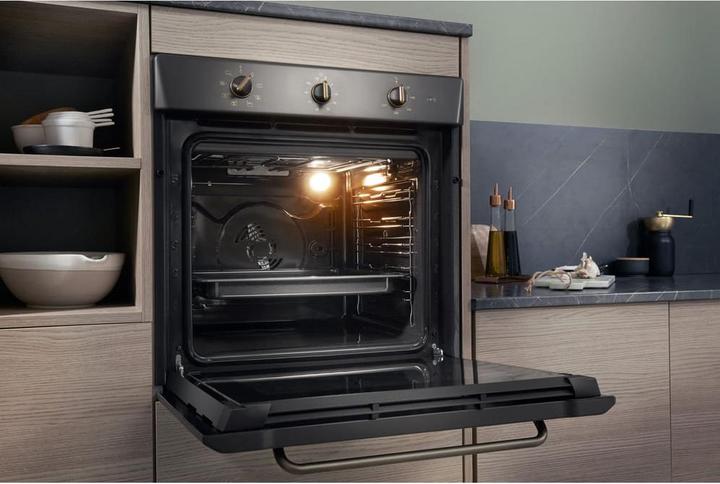 Actual product image Hotpoint FIT 834 AN HA oven 73 L A Anthracite