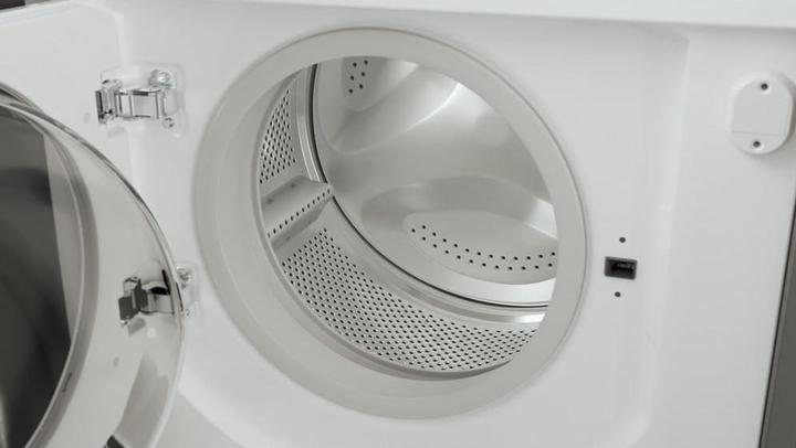 Actual product image Hotpoint BI WMHG 71483 EU N front loading washing machine 7 kg 1400 rpm White (7 kg, Left)