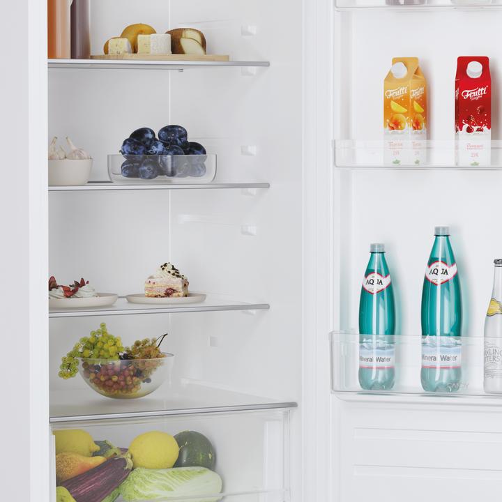 Produktbild Candy CMS518EW Eintüriger Einbaukühlschrank 316 (316 l)