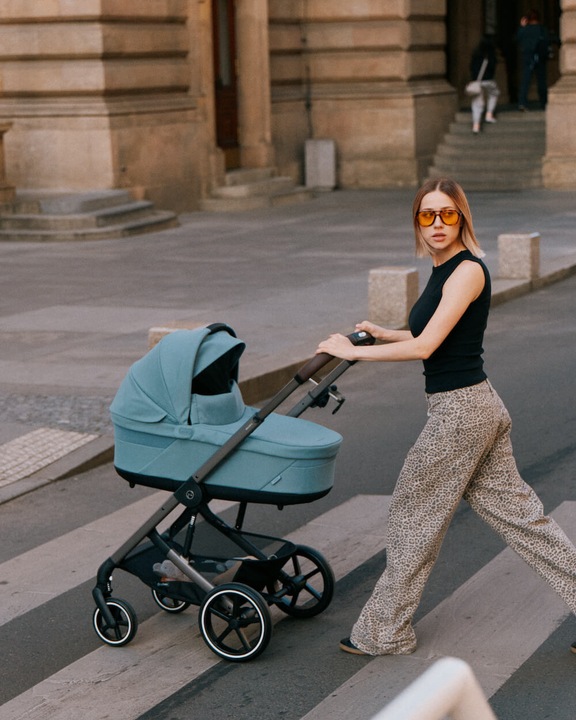 Actual product image Cybex Cot S baby bath